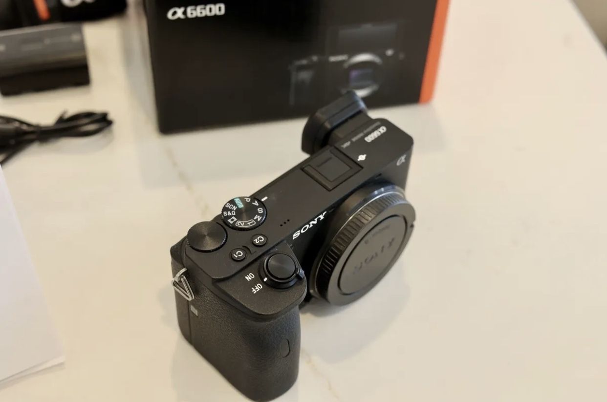 Sony A6600 Smallrig Cage Sony A6600 W/ Small Rig Cage