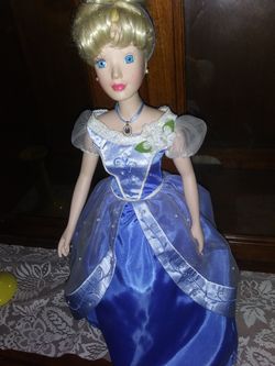 Porcelain Cinderella doll