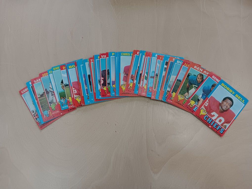 1971 Topps Football Sports Cards Lot Starter Set
