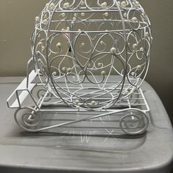 Cinderella Carriage Cards Holder 