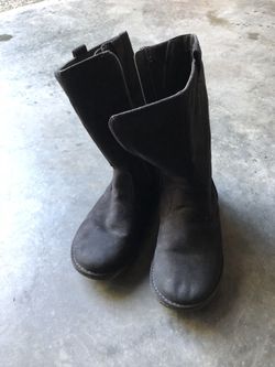 Girls size 12 black tall boots