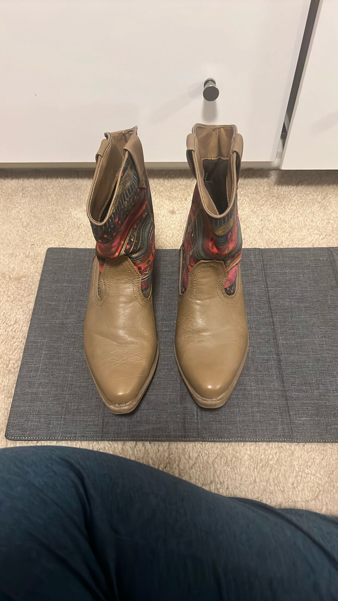 Size 9 Boots