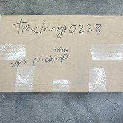 Fifine microphone with stand