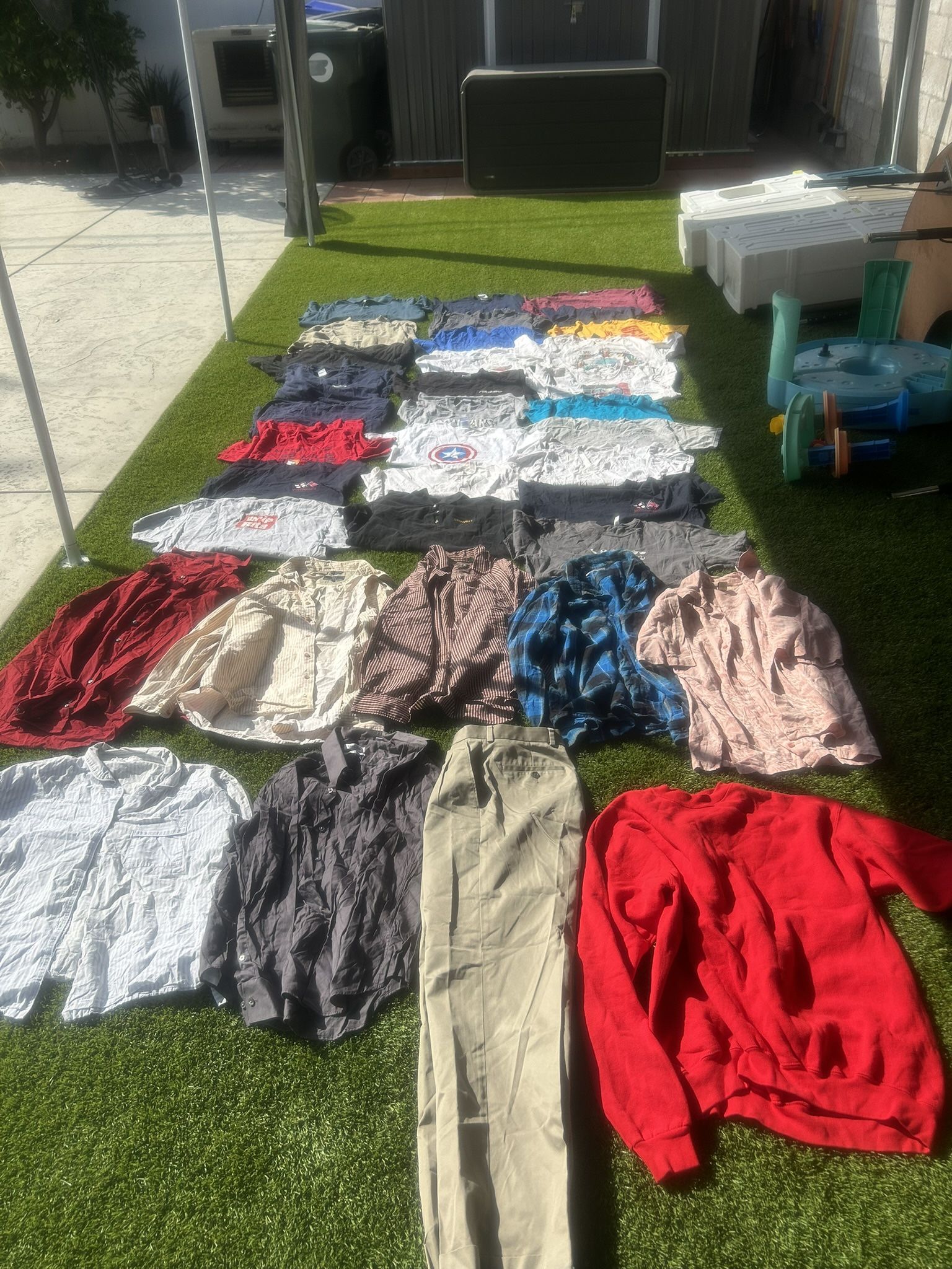 Lote mixto ropa de hombre 37 piezas $15 Mix Clothing Men’s Bundle Lot 
