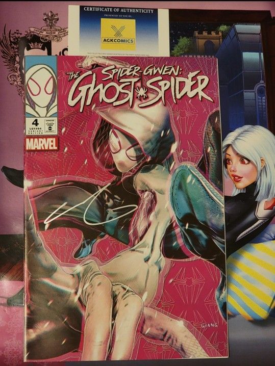 Spider-Gwen: Ghost Spider #4 (Comic Book) 🚢🐢🚢