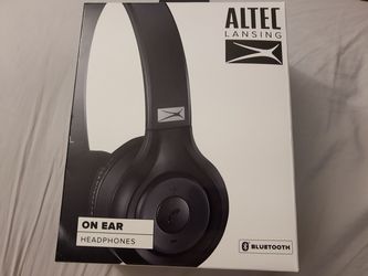 Altec Lansing on-ear Bluetooth headphones