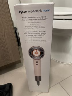 DYSON SUPERSONIC NURAL (BRAND NEW) - $350 💇‍♀️ 