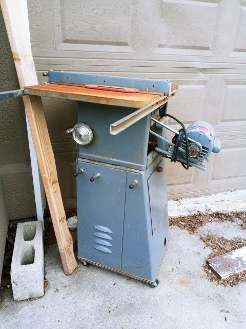 Table Saw