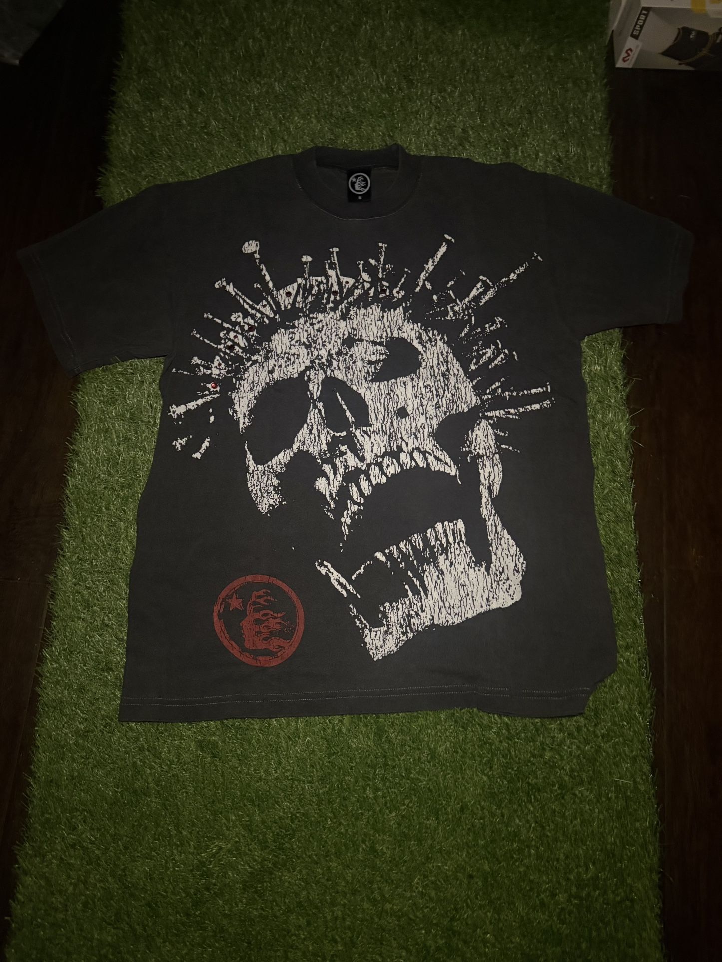 Hellstar Crowned Tee (M)