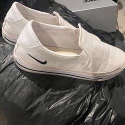 Nike Slip On 