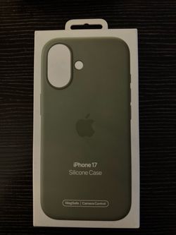 Apple iPhone 17 cases and screen protector bundle for sale! Brand new