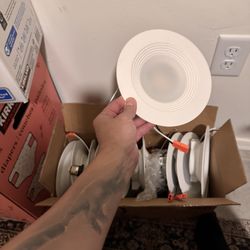 Brand new In Boxes - Can Lights (5/6inch)