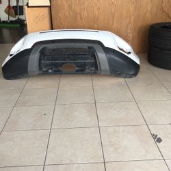 Land Rover Range Rover Evoque 2012 To 2015Front Bumper Assembly 