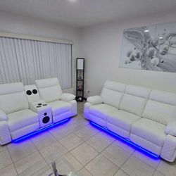 Brand New Reclining Sofa and Loveseat / Sofa y Loveseat Reclinables Eléctricos Nuevos a Estrenar...Fast Delivery 🚚 