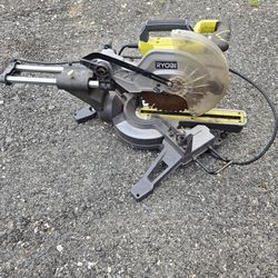 Robin 10" Table Saw