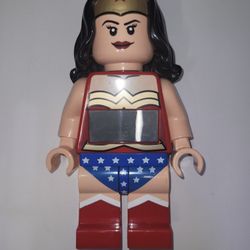 Lego Marvel Wonder Women Alarm Clock Works Needs Batteries 