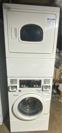 COIN OPERATED DOUBLE STACK WASHER/DRYER SPEED QUEEN