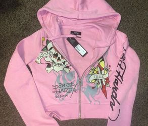Pink crop sweater