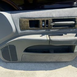 1(contact info removed) Caprice B-Body Front Door Panels