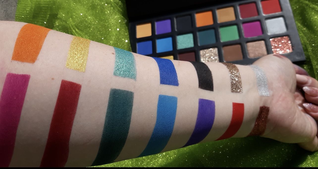 Majestic Eyeshadow Palette