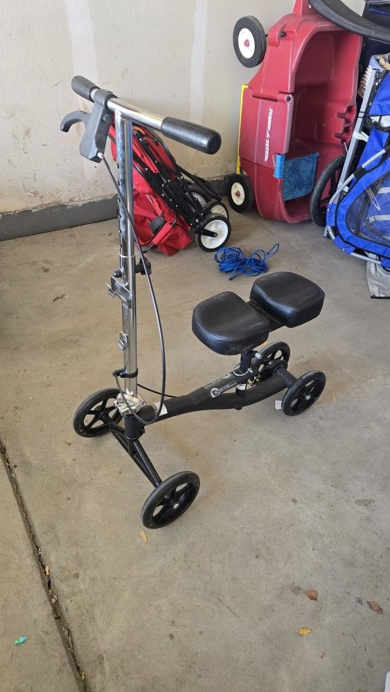 Knee Scooter