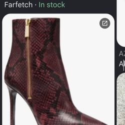 Michael Kors mid boot burgundy