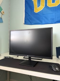 LG Moniter 24 In