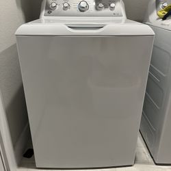 White Top Load Washer with Infusor