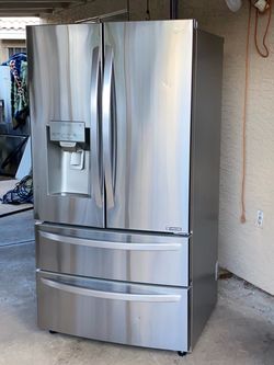 LG 4 DOOR REFRIGERATOR