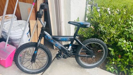 Black Panther Wakanda Forever Kids Bike