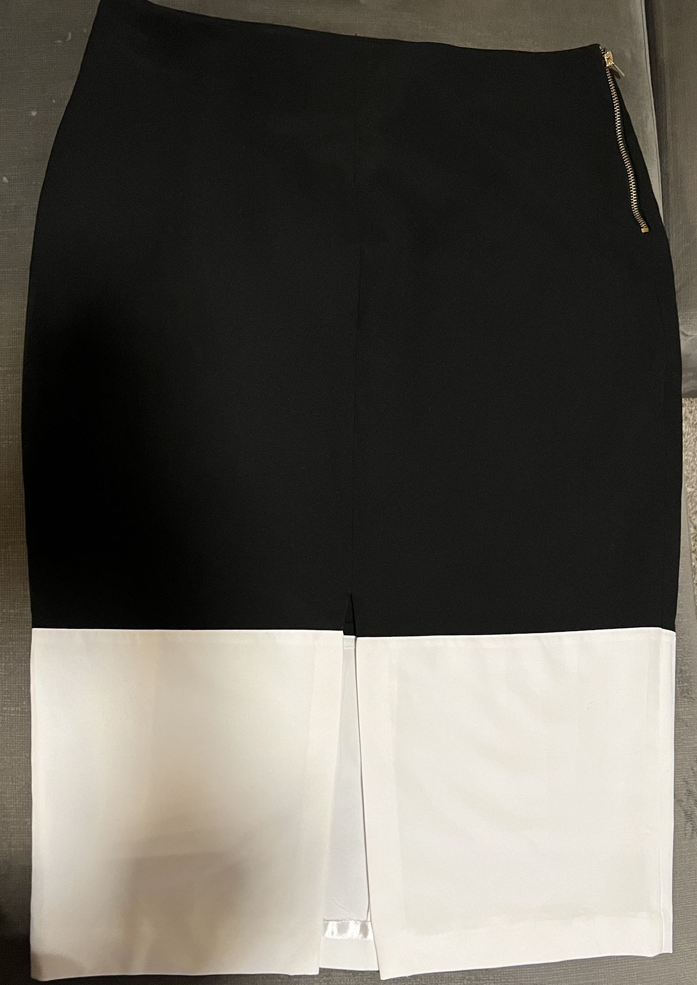 Worthington center split pencil skirt