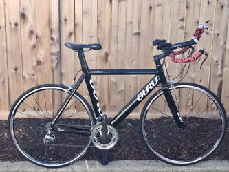 Guru Ventus TT bike. Immaculate condition barely used. Shimano Ultegra