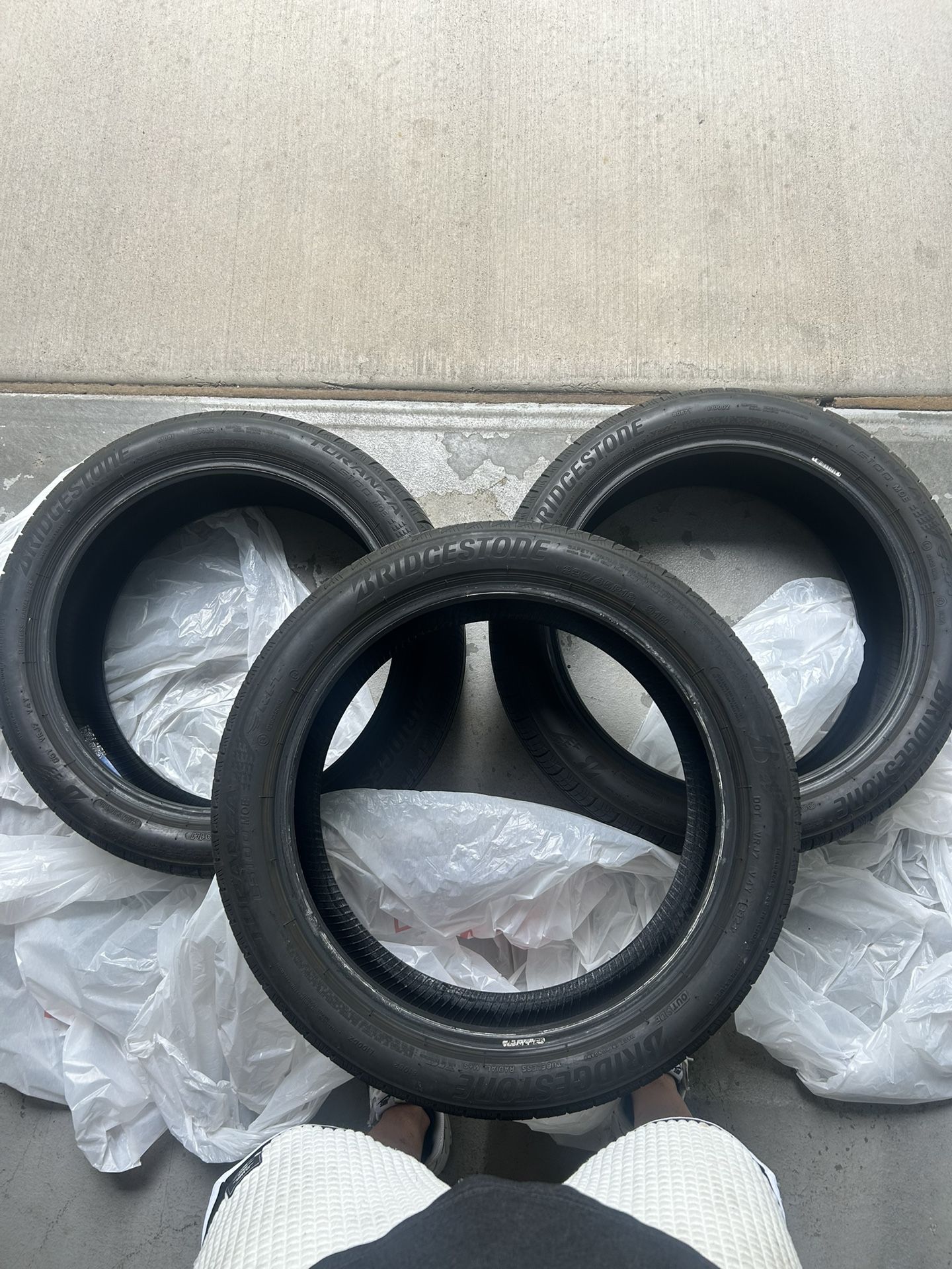 Bridgestone Run Flat 225-45-R18