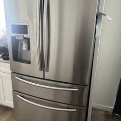 Samsung Refrigerator 
