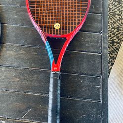 Tennis racket Yonex Vcore 98 