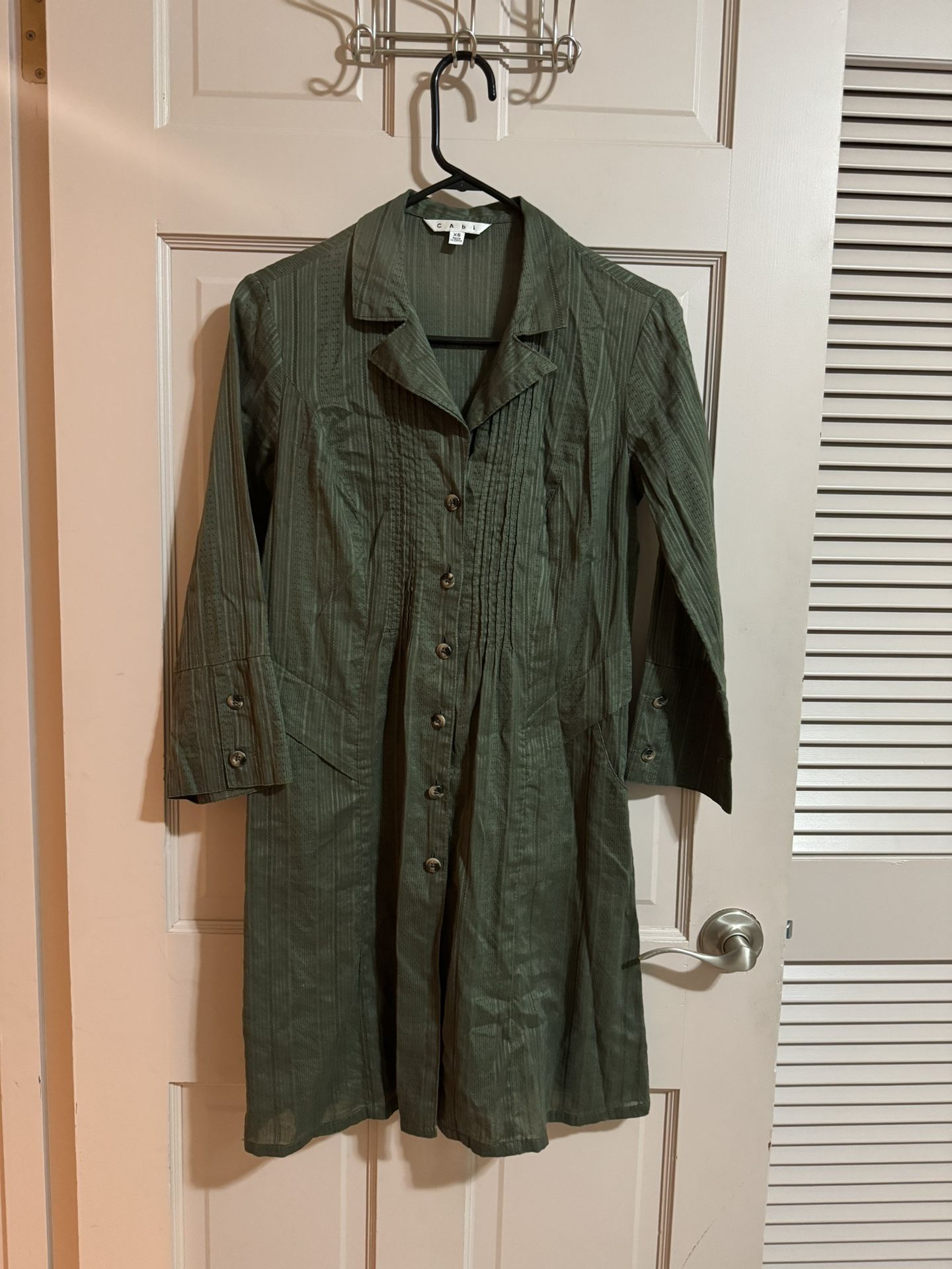 CAbi #341 Got You Covered Tunic Jacket Moss Green Size XS