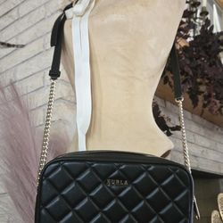 Leather Furla  Crossbody Purse In Black 