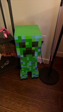 Creeper mini fridge