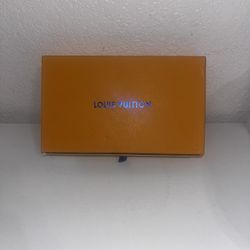 LV Wallet