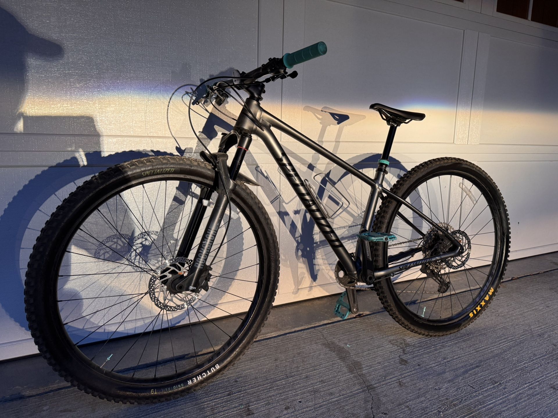 Specialized Chisel (size S)