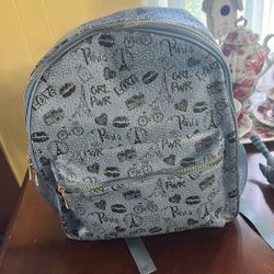 Cute backpack only used a couple times