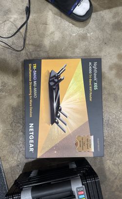 Nighthawk X6S AC4000 Tri-Band WiFi