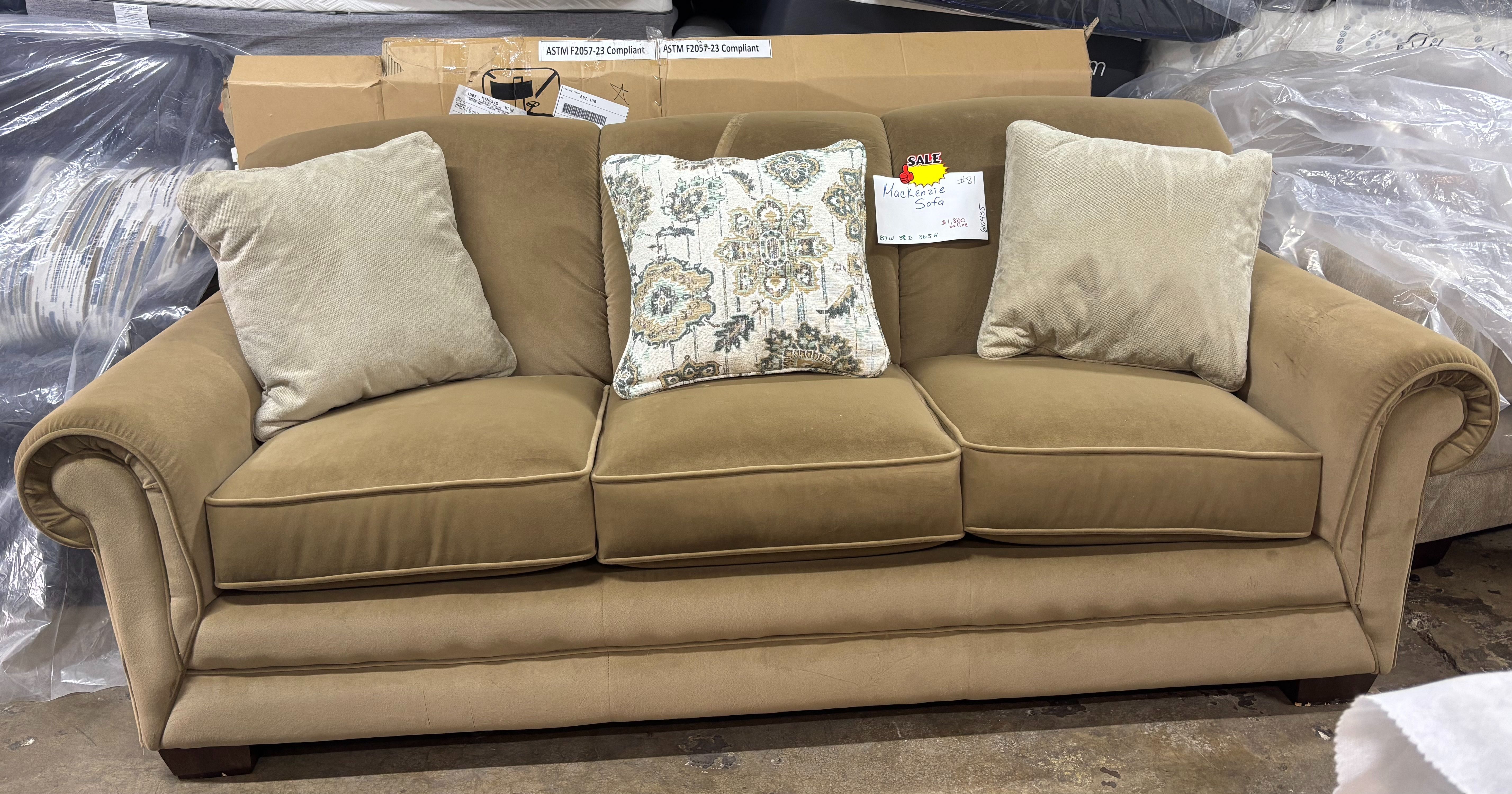 FREE DELIVERY!! Lazy boy Sofa Couch