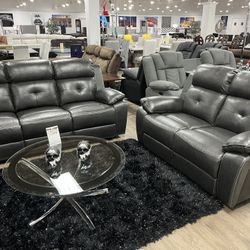 MANUAL RECLINING SOFA & LOVESEAT LIVING ROOM SET ON SALE UNTIL 11/30/25 !!!***