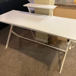 white gaming desk