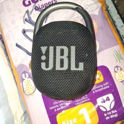 JBL Clip 4 Bluetooth Speaker Like NEW! 30$