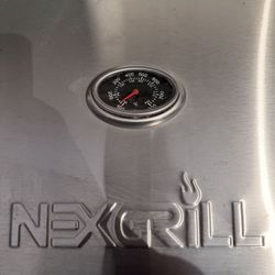 Nexgrill 5 Burner Propane BBQ