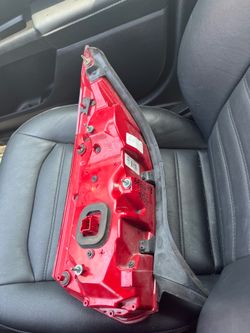 2016 Cadillac CTS tail light passenger