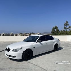 BMW 528i 2008
