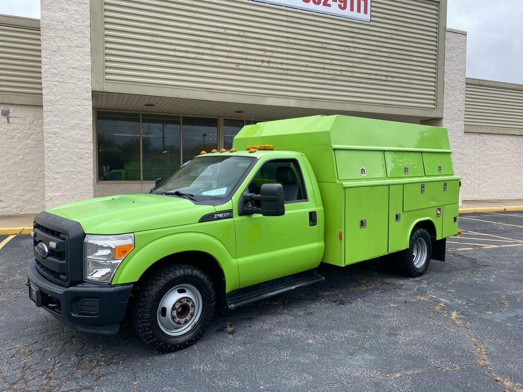 2014 Ford F-350 Chassis